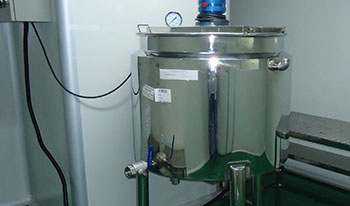 科技引领未来，创新驱动发展——XX生物化工集团简介